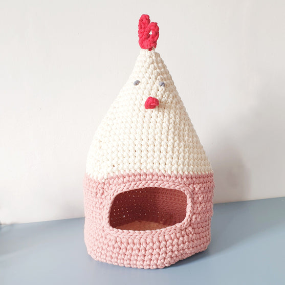 

Chicky Kitty - Cat house
3