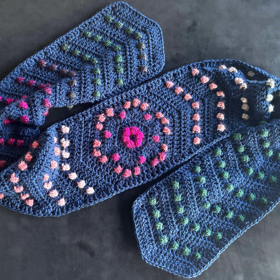 

ChromaFlora - Scarf
1