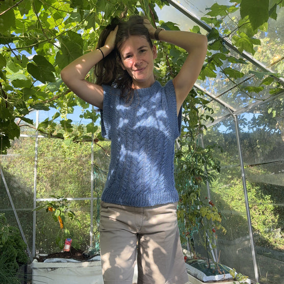 

Clematis Twist - Slipover
2