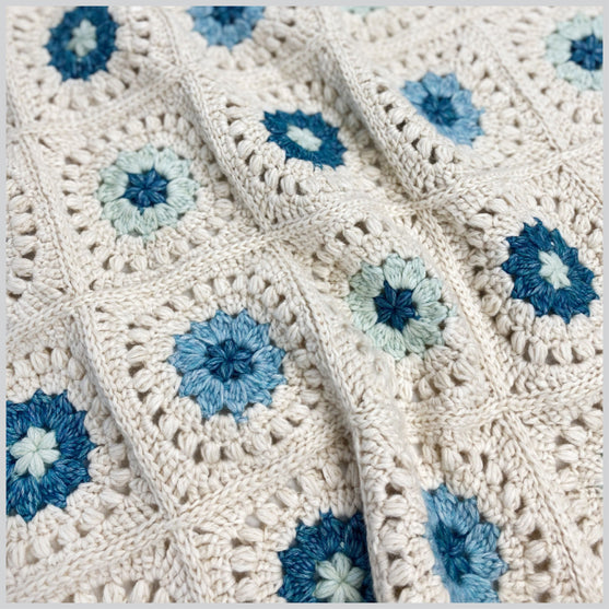 

Blossom Throw - Blanket
3
