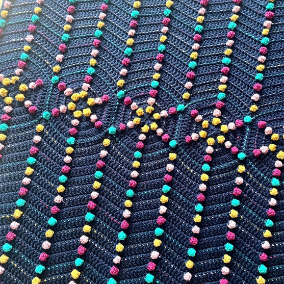 

Cozy Hex - Blanket
4