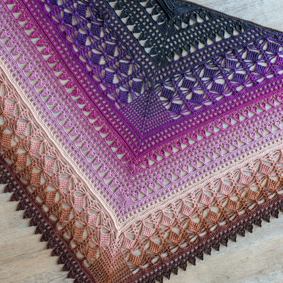 

Mountain Veil - Shawl
15