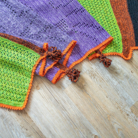 

Hocus Pocus - Shawl
4