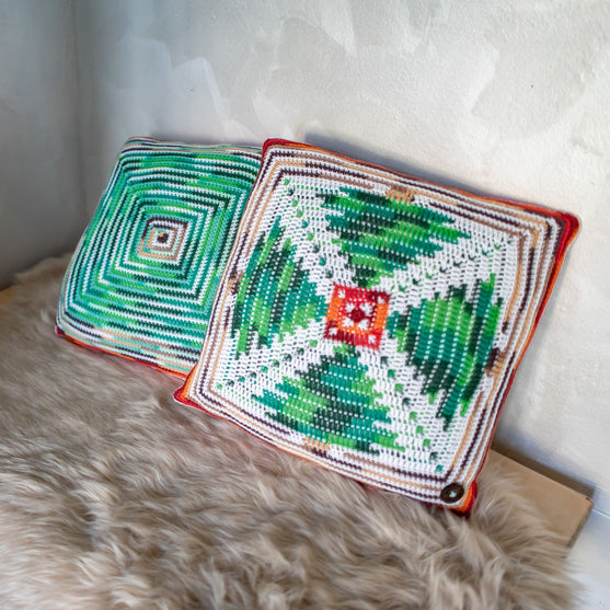 

Frosty Pines - Pillow
4