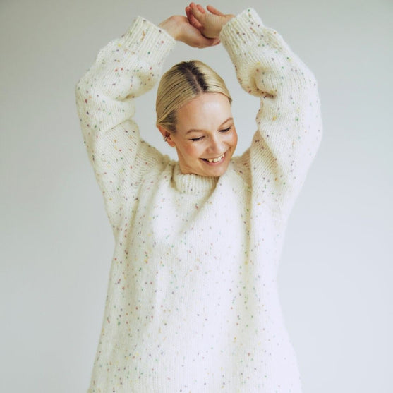 

01-05 Vilje's Jumper
2