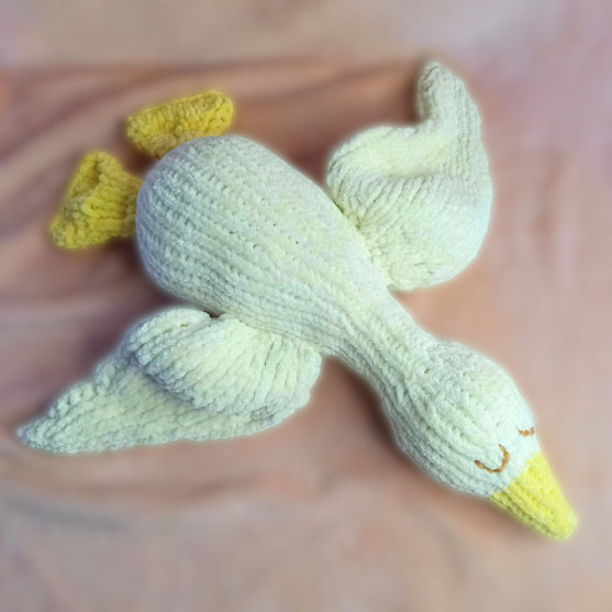

Cuddle Goose - Soft Toy
1