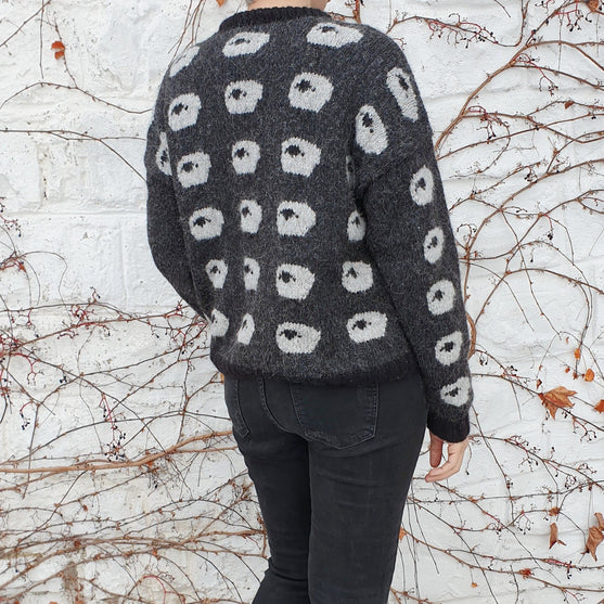 

Dolly Sheep - Sweater
2