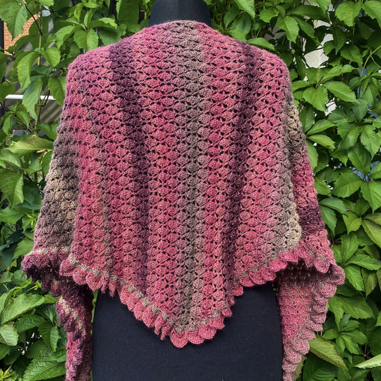 

Dragon Scale Shawl
2
