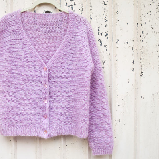 

Essence - V Cardigan
1