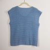 

Essence - T-shirt
8