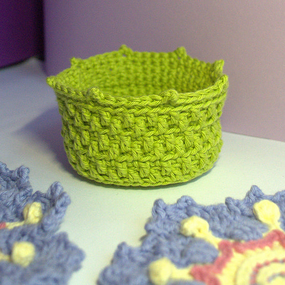 

Blooming Spring - Coasters
9