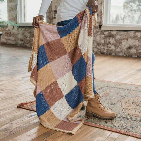 

Quinn - Baby Blanket
6