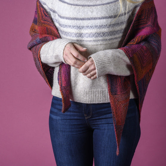 

Grenade - Domino Shawl
3