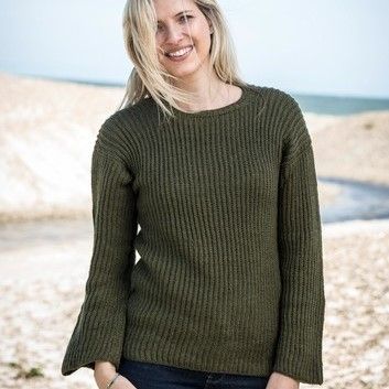 1671 – Sweater in fisherman’s rib in Mayflower Easy Care