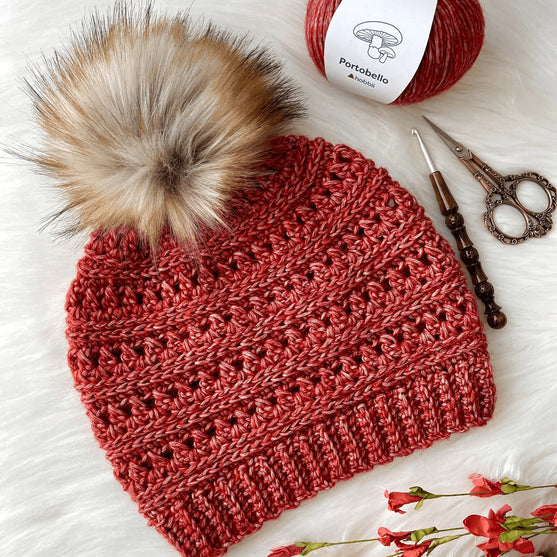 

Falynn - Beanie
5