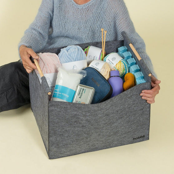 

Large Felt Basket - Hobbii
3