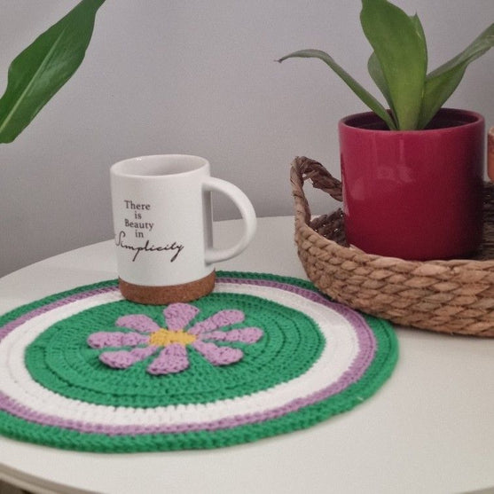 

The Retro Flower - Table Mat
2
