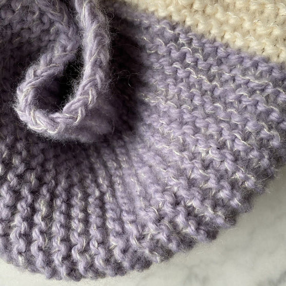 

Gnistra - Infinity Scarf
3