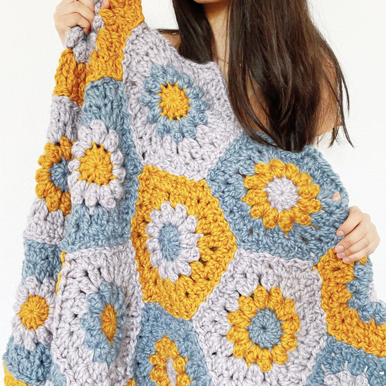 

Oopsie Daisy Hexagon - Blanket
1