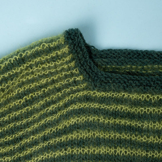 

Viola Blouse  - Evergreen
2