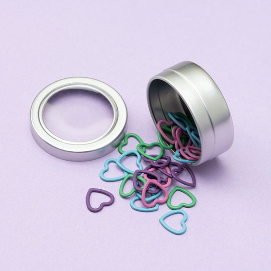 

Metal stitch markers - Hearts - Hobbii
2