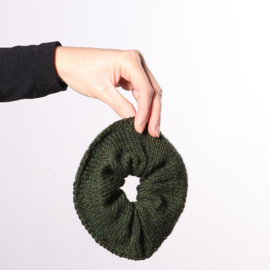 

Knitted Scrunchie
5