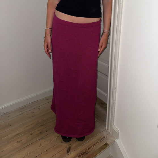 

A-shaped Maxi Skirt - Low-waisted Maxi Skirt
2