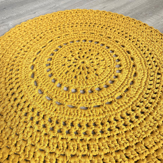 

Loopy - Floor Rug
4