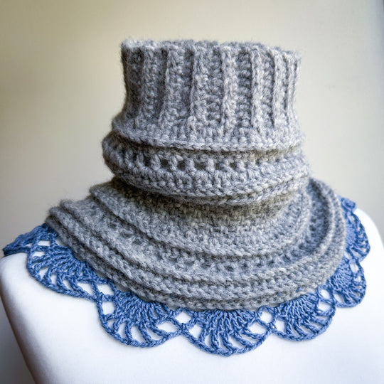 Dafna - Cowl