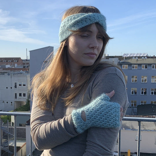 Soft Twist - Mittens and Headband
