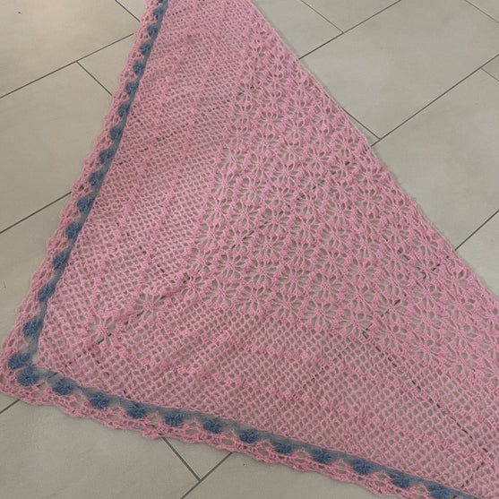 

Flower Power - Shawl
5