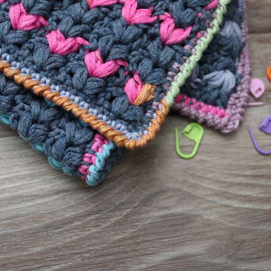 

Heart’s Desire - Scarf
9