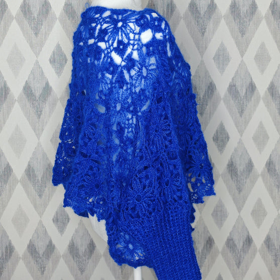 

Blush Blossom - Poncho
3