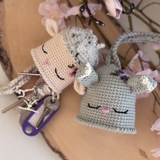 

Bunny Lucky & Sheep Amelie - Key Covers
2