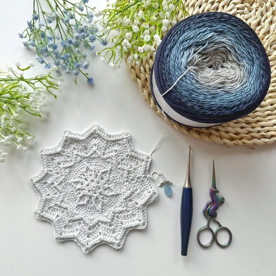 

Star of Hunor - Baby Blanket
7