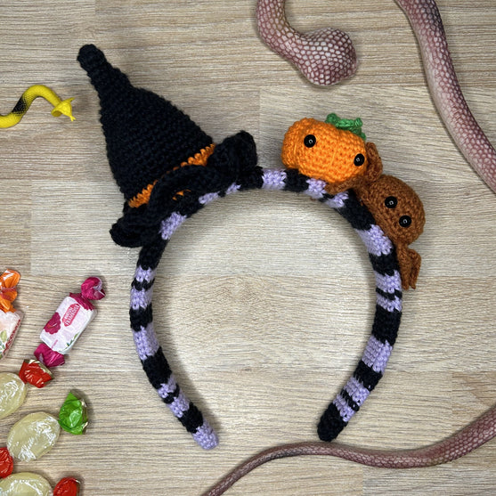 

Lisbeth - Headband
4