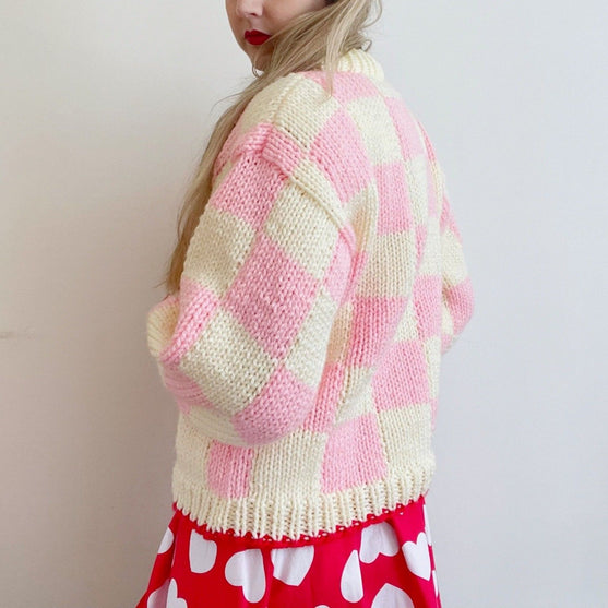 

Love Games - Sweater
3