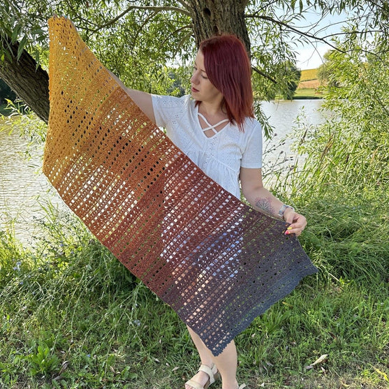 

Arda - Shawl
1