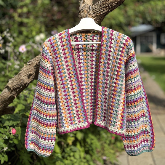 

Oh So Colorful Granny - Cardigan
10