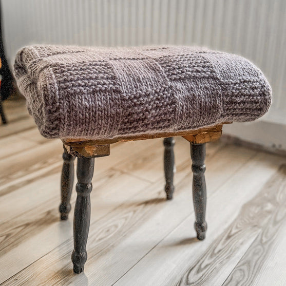 

Square to Square - Blanket
3