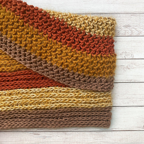 

Faux Knit - Crochet Cowl
3