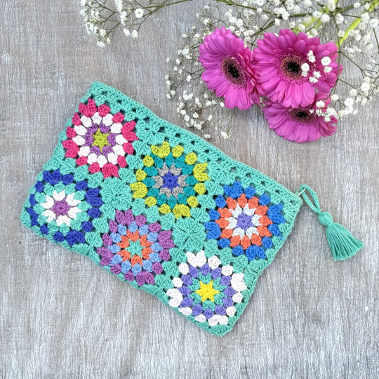 Annelies Pouch