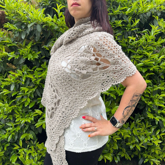 

Raima - Shawl
4