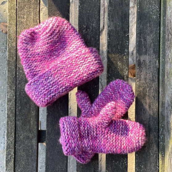 

Ultra Easy Garter Stitch Beanie
4