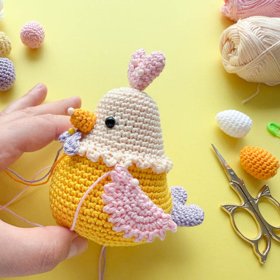 

Chicken - Easter Surprise Egg
6