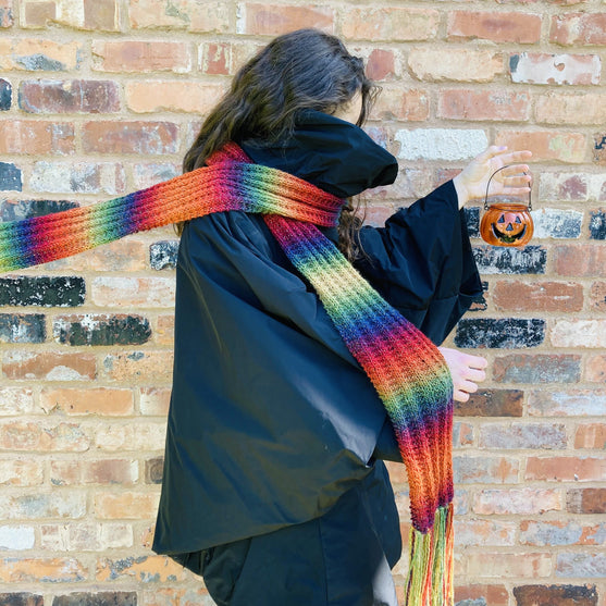 

Witch - Scarf
3