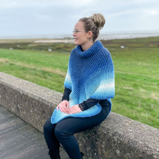 

In-Lines Alpaca - Poncho
1