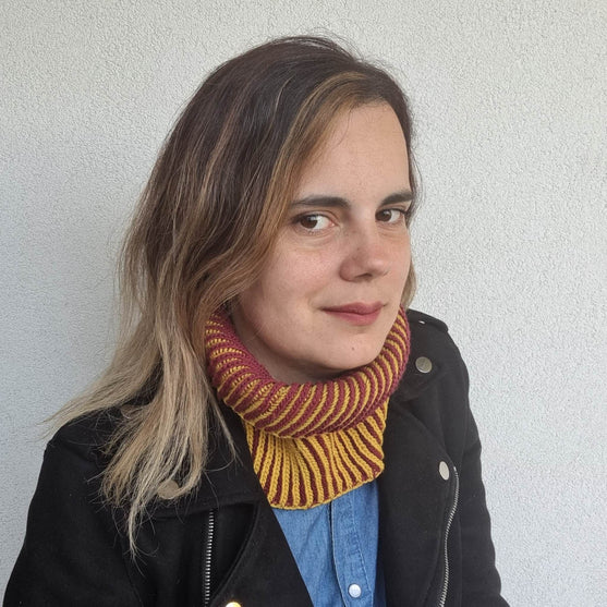 

Dijon - Cowl
4