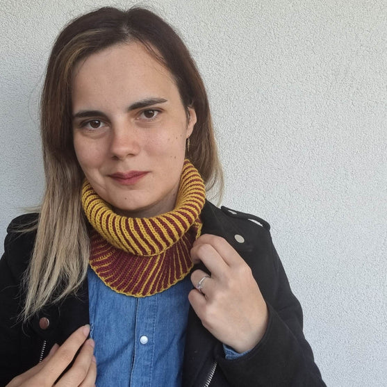 

Dijon - Cowl
3