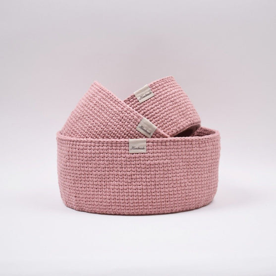 

Ribbon Baskets with round leather base – Knit Stitch
3